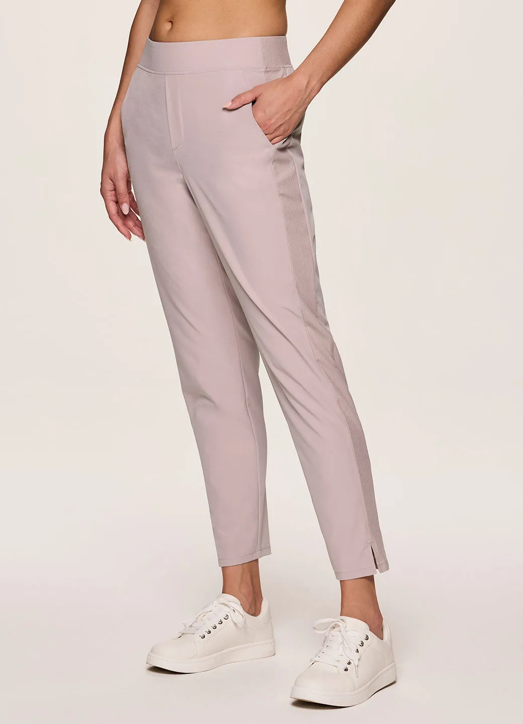 Everyday Ribbed Ankle Pant