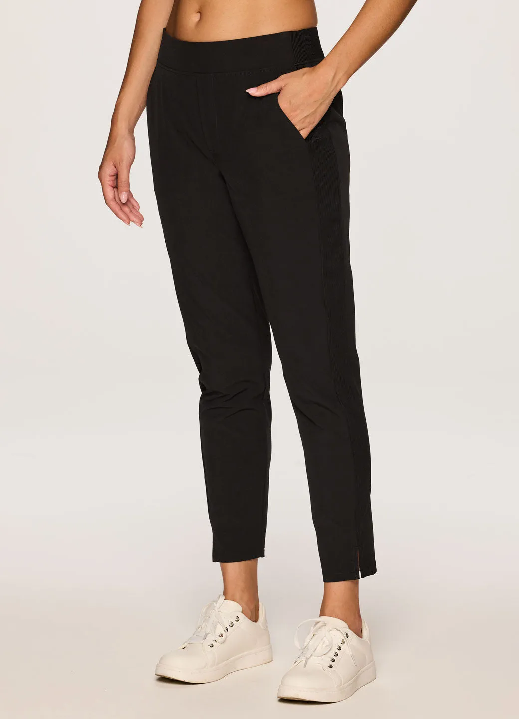 Everyday Ribbed Ankle Pant