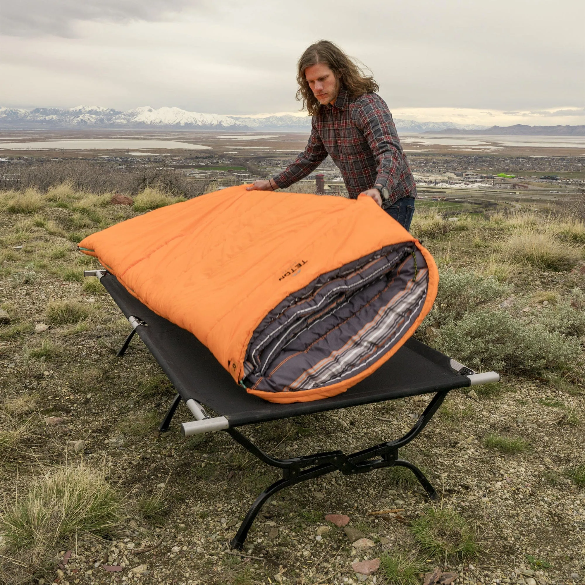 Outfitter XXL Camp Cot with Pivot Arm