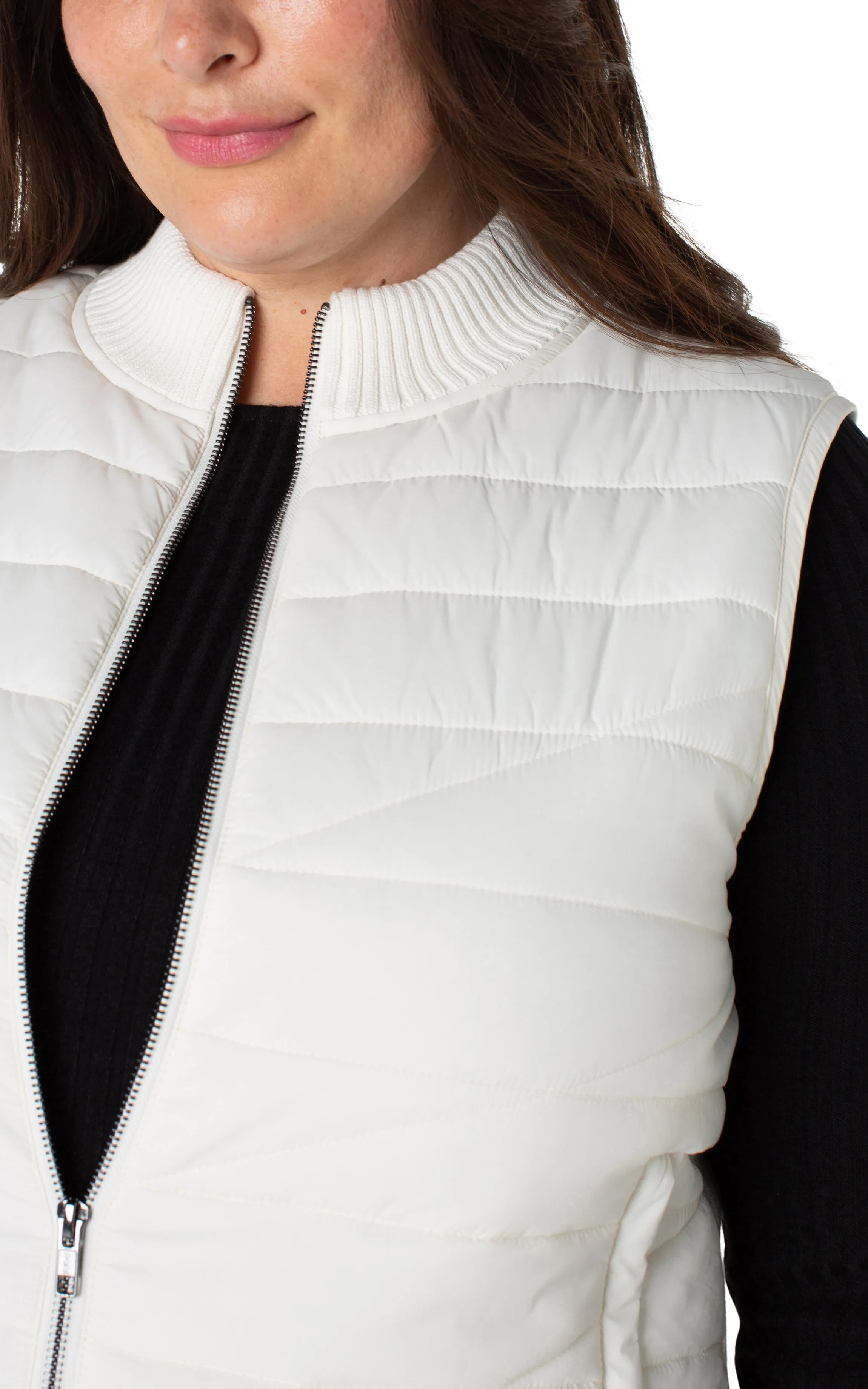 SLEEVELESS QUILTED FULL ZIP SWEATER VEST